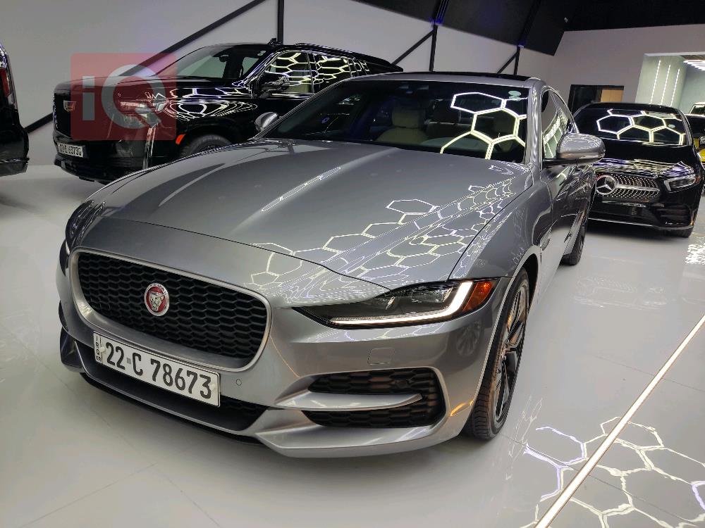 Jaguar XE